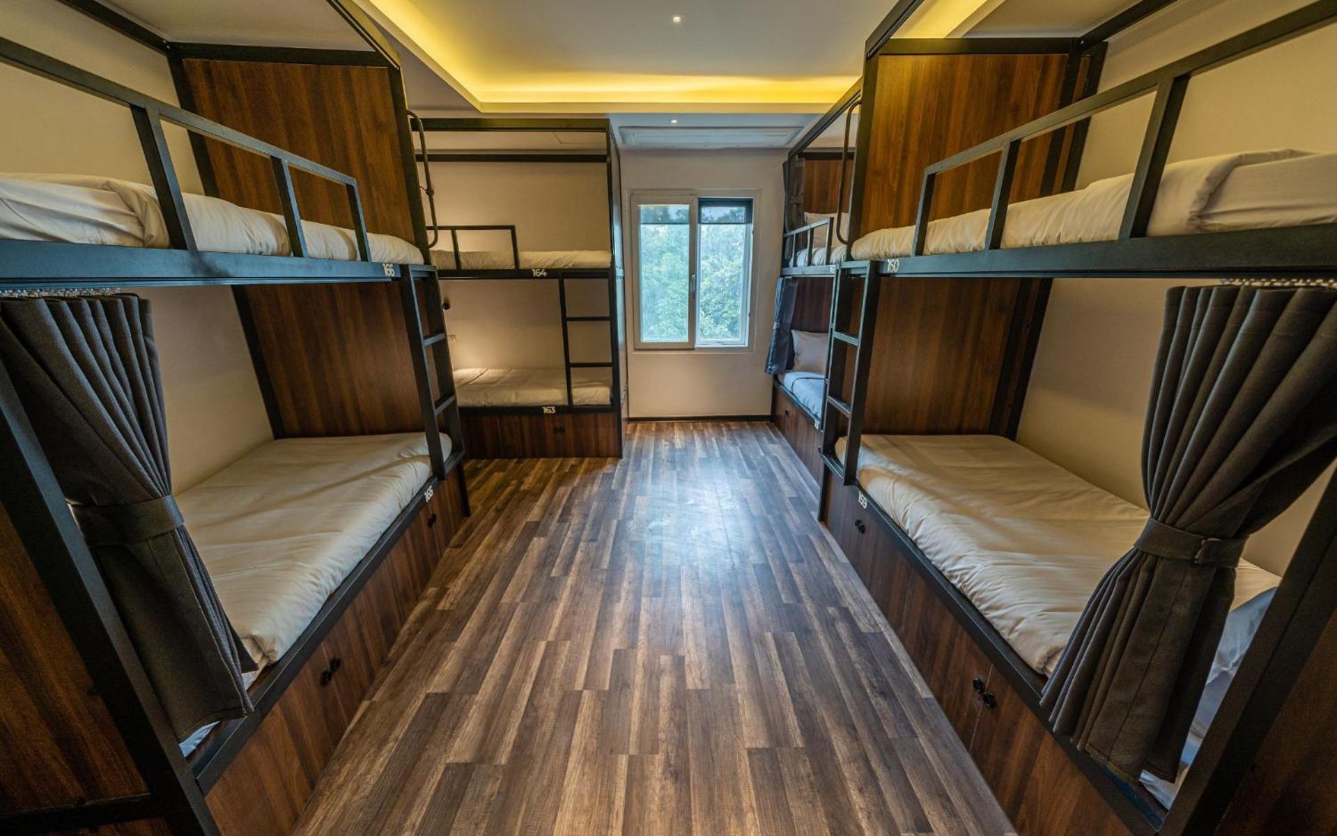 Mad Monkey Hanoi Hostel Eksteriør billede